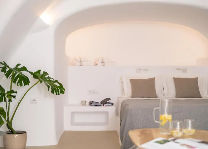 Santorini Wine Downtown Fira (Santorini)