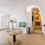 Santorini Wine Downtown 费拉